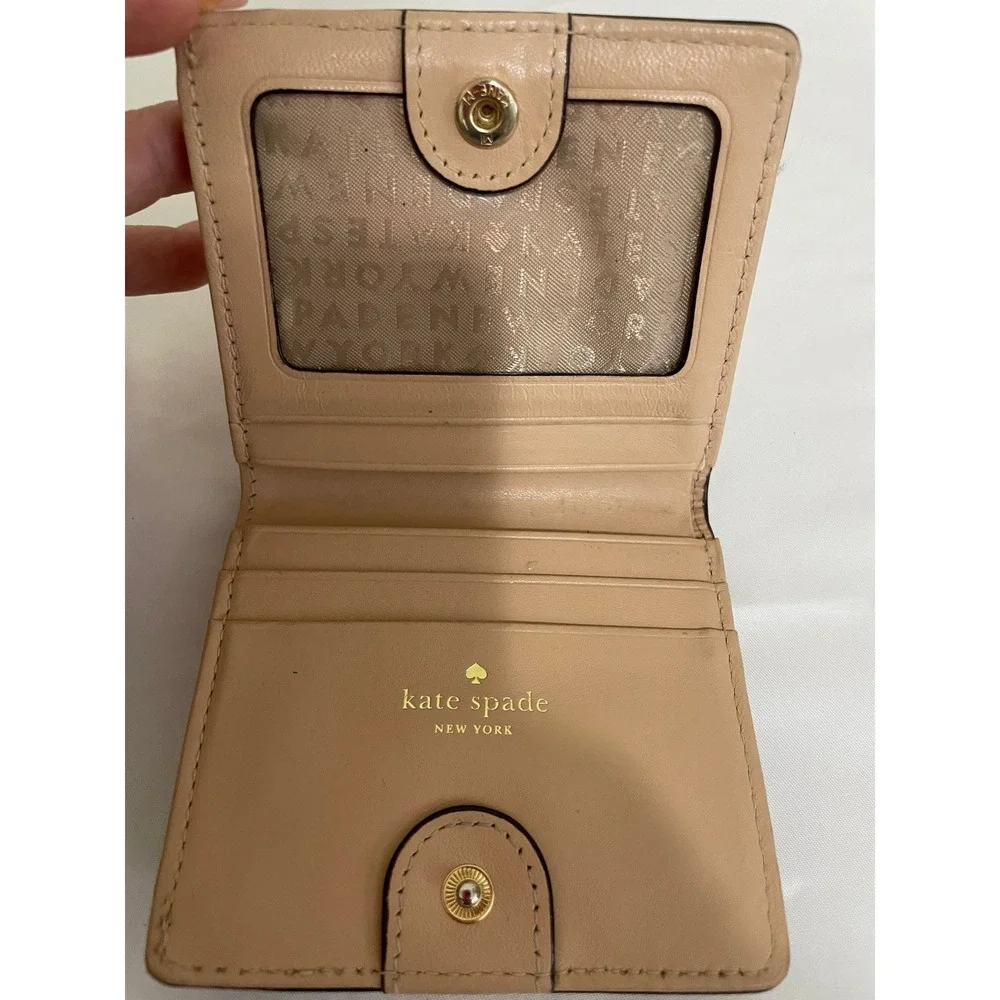 Kate Spade Ostrich Embossed Leather Bifold Wallet Beige Black Bow Detail‎ #645
